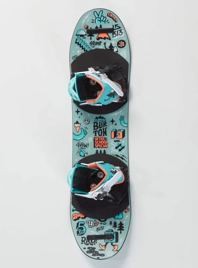 Pacchetto snowboard e attacchi Burton After School Special per bambini Pacchetto snowboard e attacchi Burton After School Special per bambini