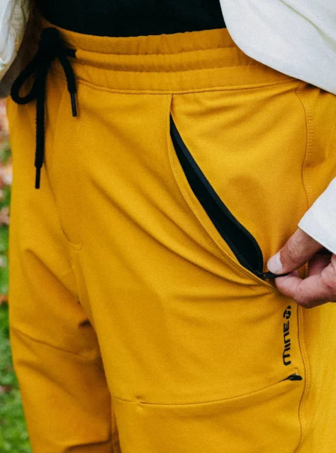 Pantaloni streetwear Burton Mine77 Pantaloni streetwear Burton Mine77