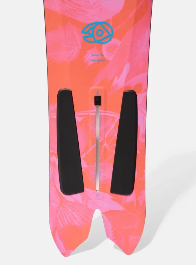 Snowboard Burton Family Tree 3D Channel Surfer Flat Top Snowboard Burton Family Tree 3D Channel Surfer Flat Top