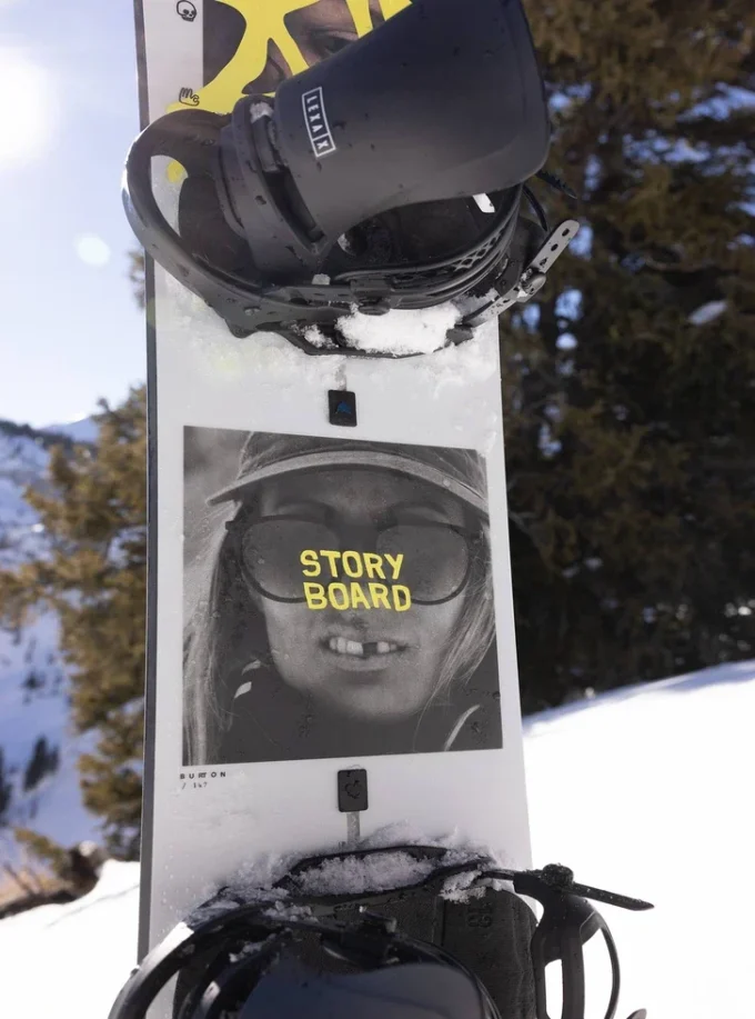 Snowboard da donna Burton Story Board Camber