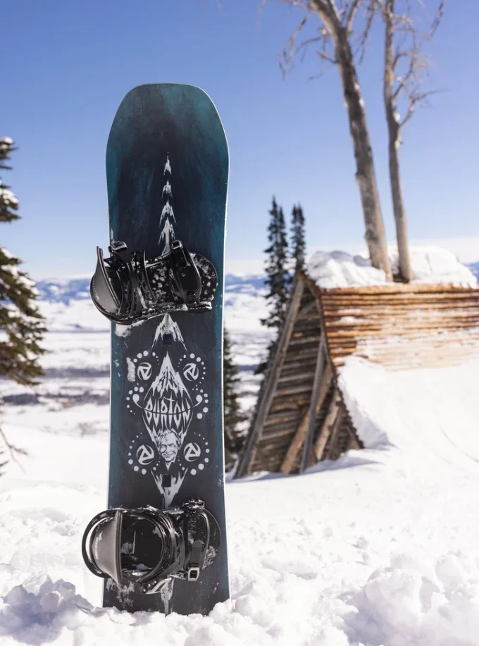 Snowboard da uomo Burton Free Thinker Camber Snowboard da uomo Burton Free Thinker Camber