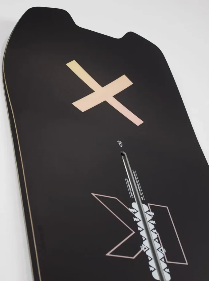 Snowboard da uomo Burton Skeleton Key Camber Snowboard da uomo Burton Skeleton Key Camber